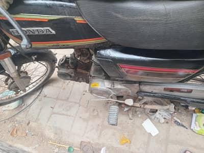 honda 1980 karachi number
