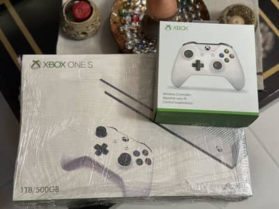 X Box One S (500gb)