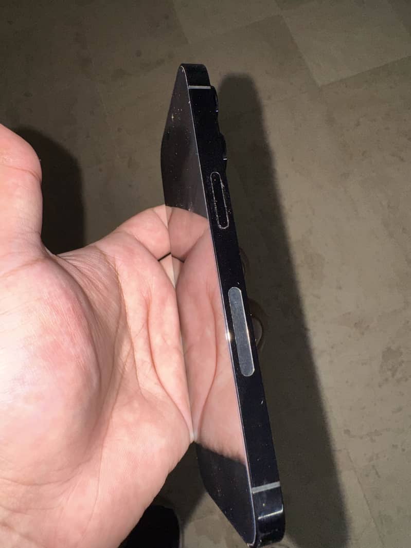 Iphone 14 pro 3