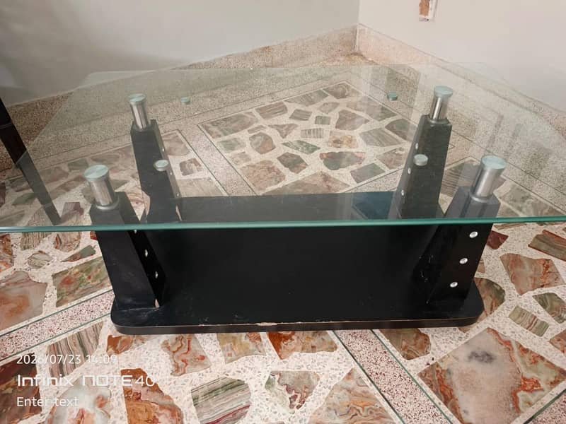 glass table 1