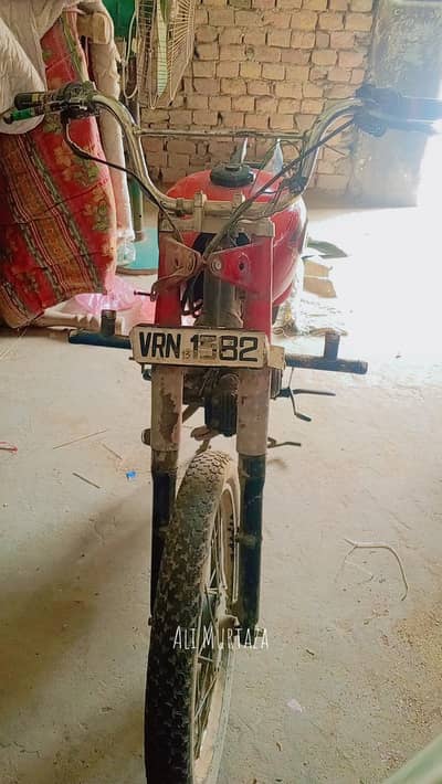 engine ki condition 100 mein se 70% hai upar se bhi Krishan swami se