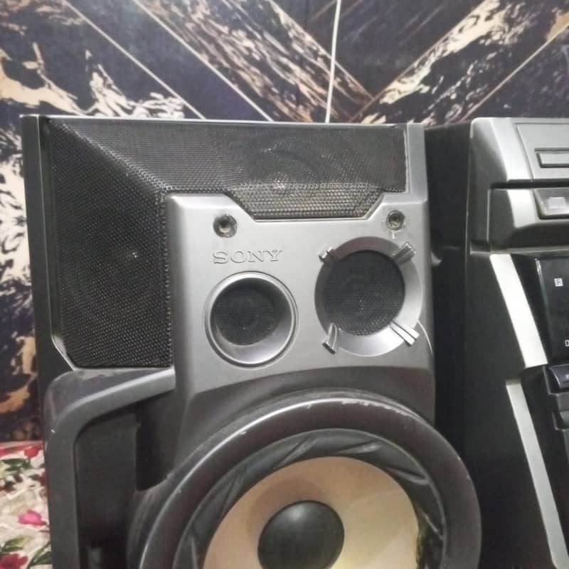 Sony oregnil 4