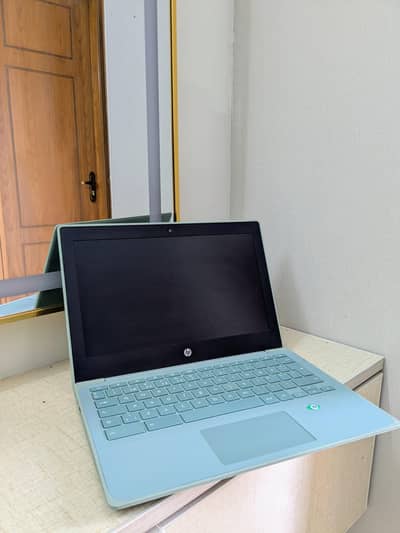 HP Chromebook – Mint Green