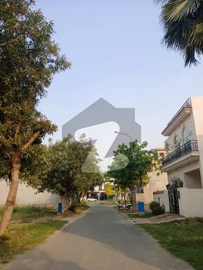 Plot No-1538 Block C - 5 Marla Plot On Top Location of Phase 9 Town DHA Lahore For Urgent Sale