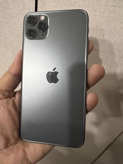 Apple iPhone 11 Pro Max – Excellent Condition