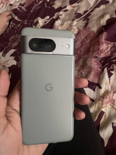 Google Pixel 8