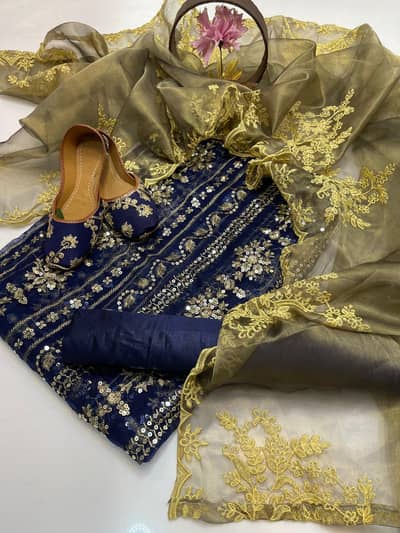 3ps embroided Dress with khussa gift