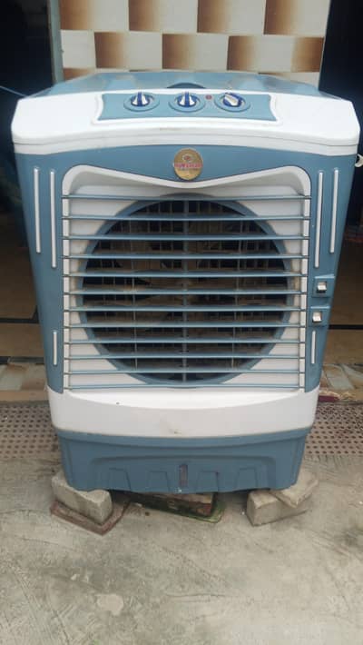 super Asia AC 220w All okay 10/9 condition