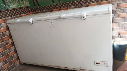 refrigerator for sale in good condition