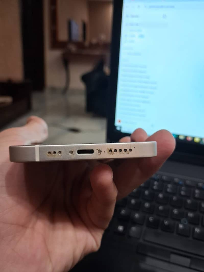 iPhone 12 1