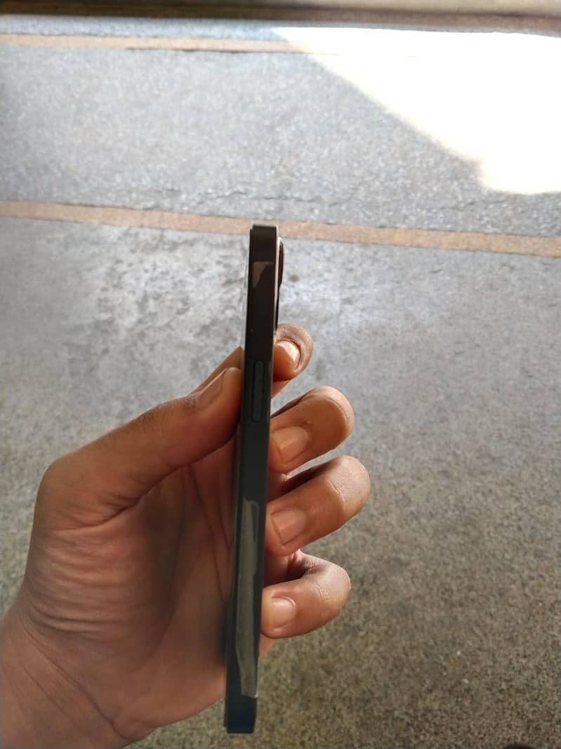 Apple iPhone 13 jv 2