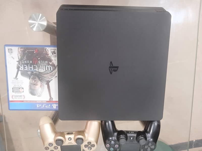 ps4 slim 2