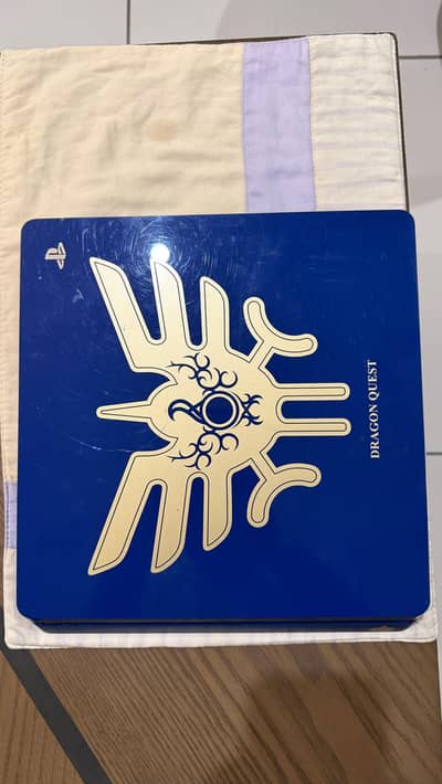 PS4 Slim - Limited Edition 1-TB