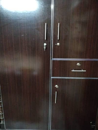 big size almari/wardrobe for sale