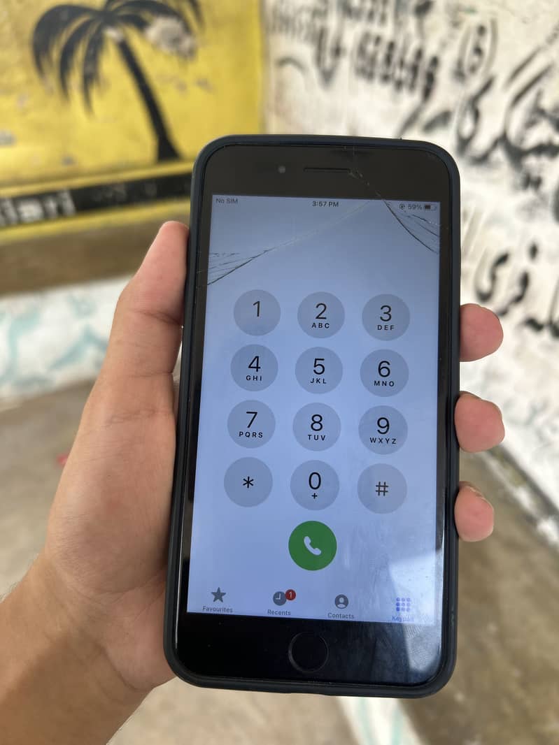 Apple iPhone 8 Plus 2
