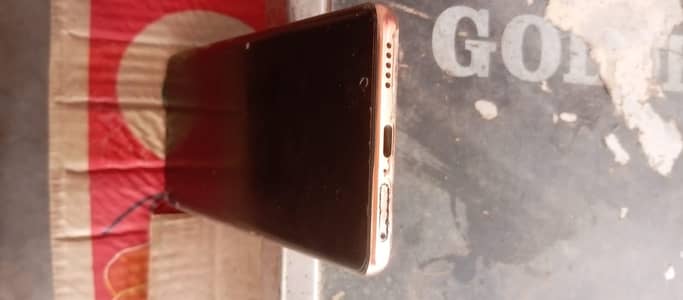 Vivo V40e
