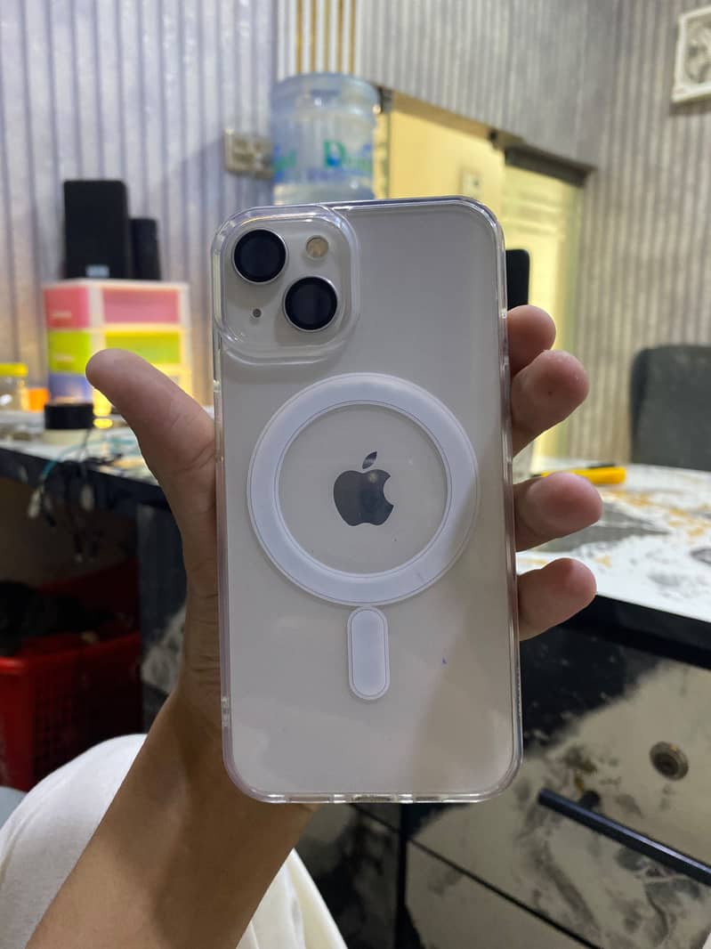 Apple iPhone 13 1