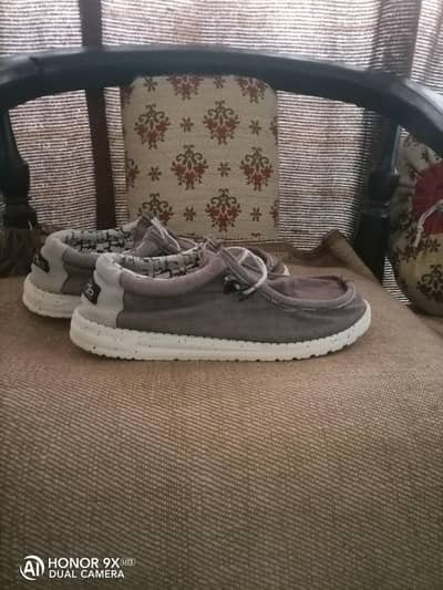 Used HY DUDE Brand shoes size 8