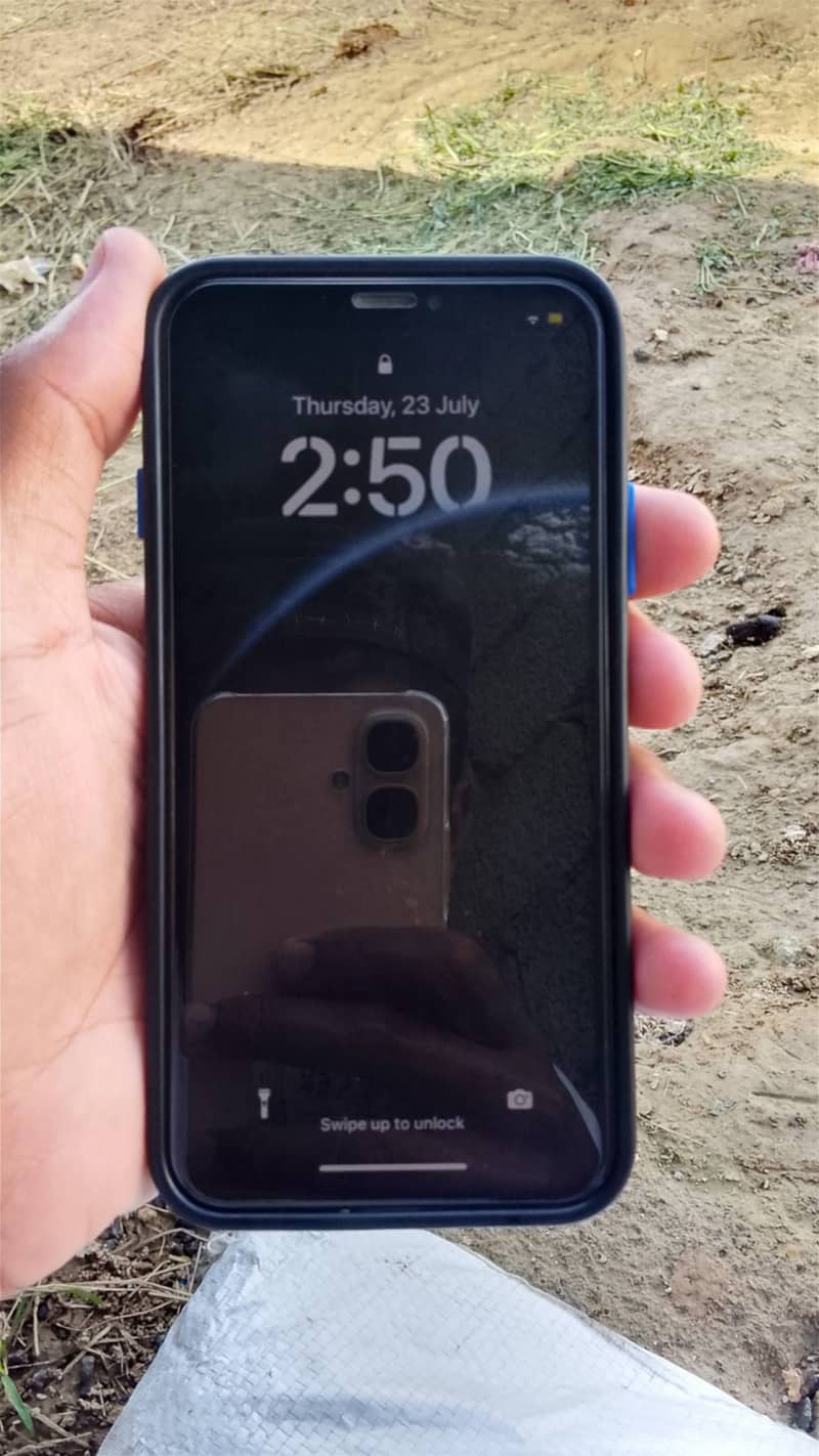 Apple iPhone X 6