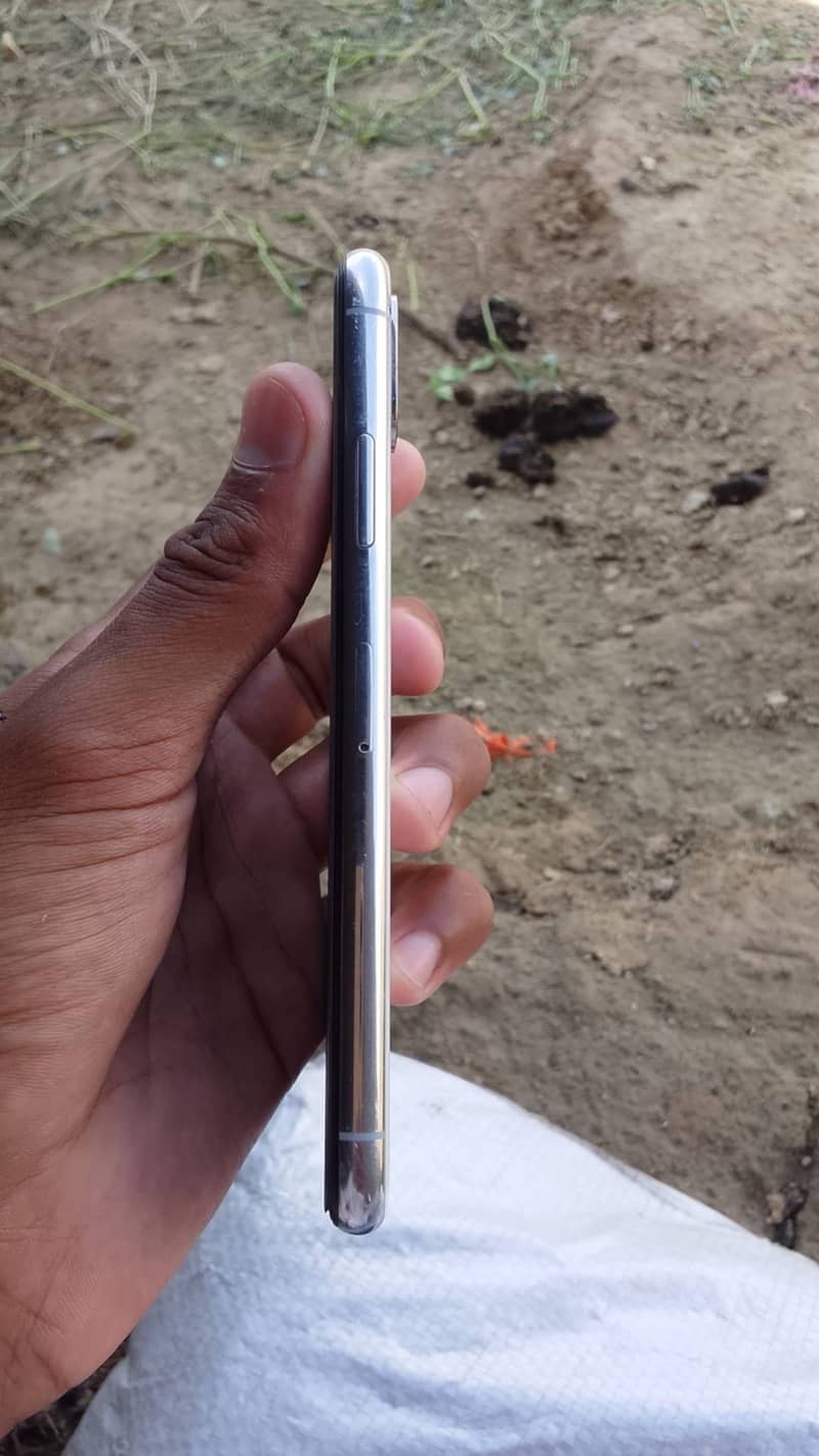Apple iPhone X 8