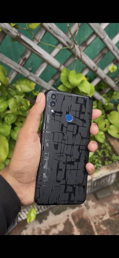 Honor 8C urjant sale plz