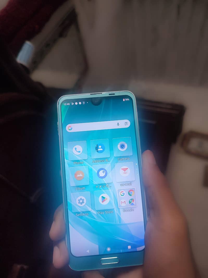 Sharp Aquos R2 2
