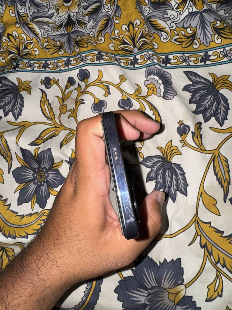 Tecno CAMON 20 4