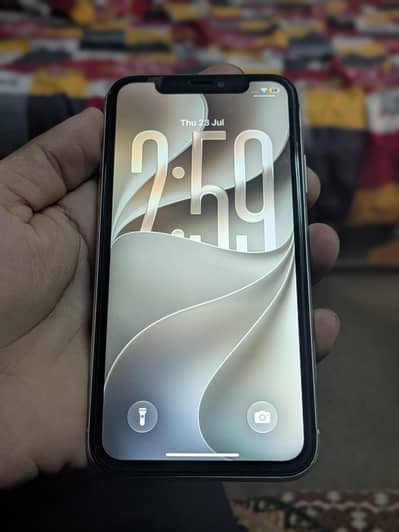 Apple iPhone 11