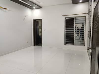 5 Marla Apartment for Rent, Block-A Lahore villas society lahore
