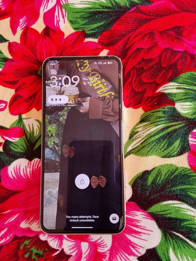Google Pixel 8 2