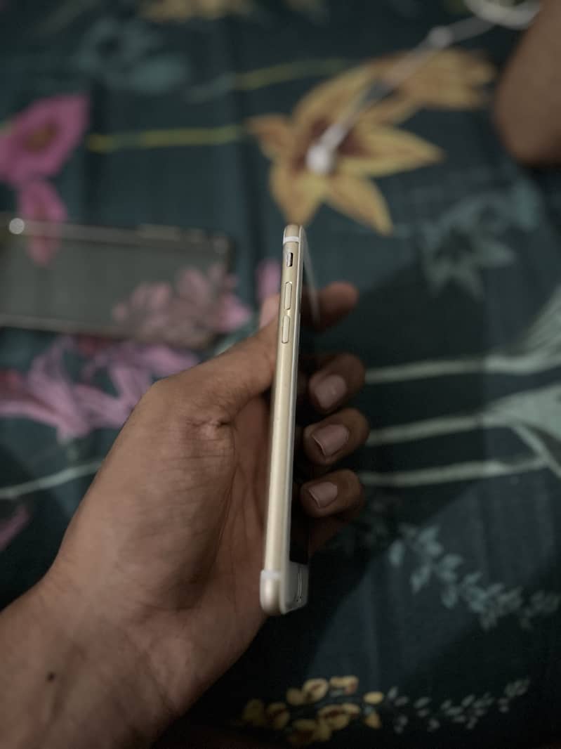 Iphone 6s 4