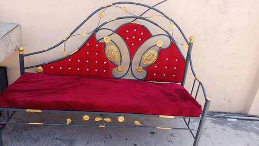 Dewan 3 Seater