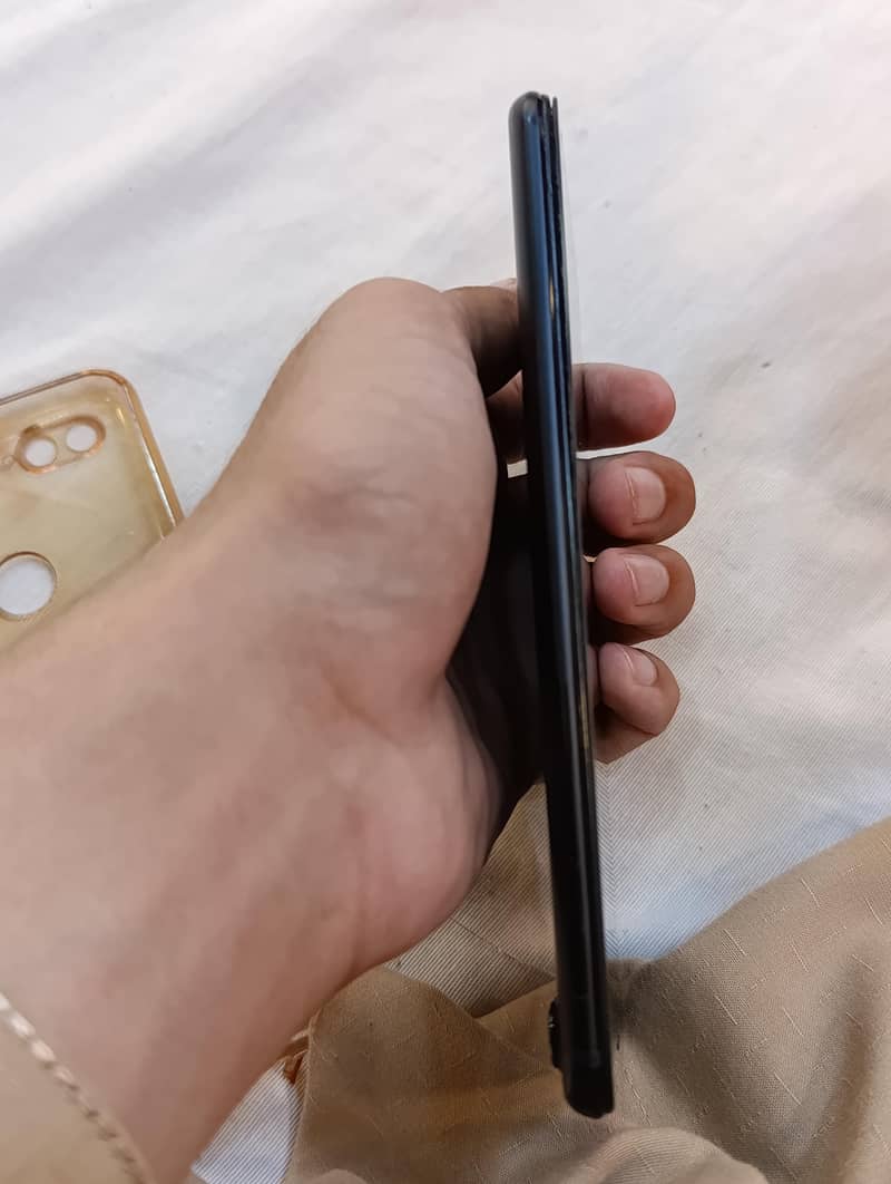 One Plus 5T 2