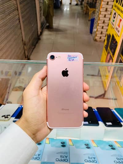 Apple iPhone 7