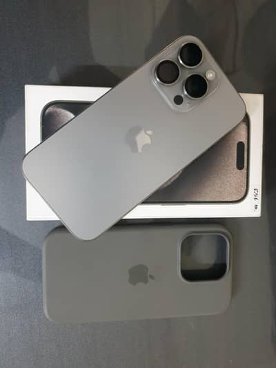 Apple iPhone 15 Pro Factory Unlock