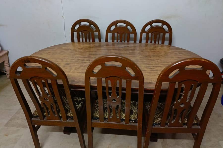 Dining Table 6 seater 0