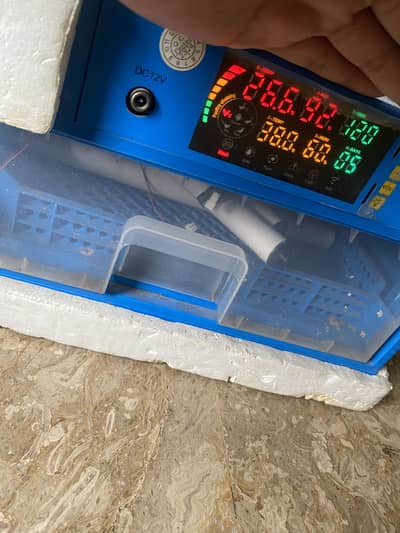 36 eggs automatic incubator