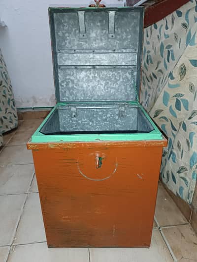 Trunck Box Atta darami, Rice storage
