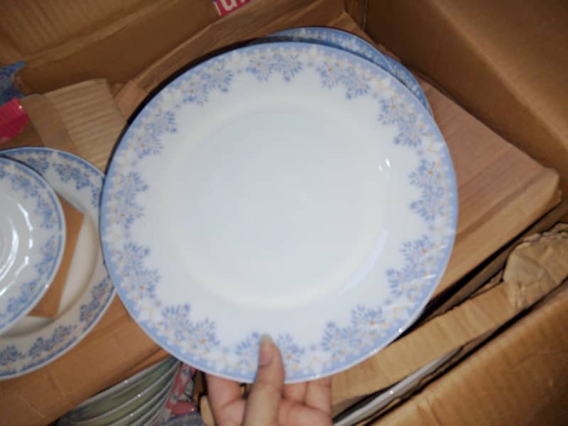 dinner set 0