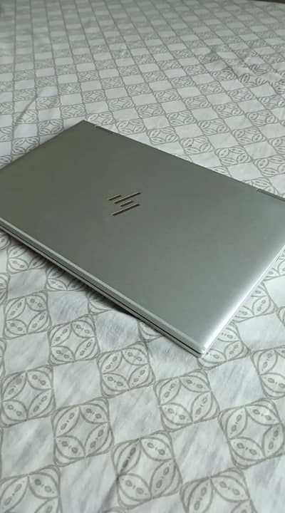 Hp Elitbook 1040 X-360 core i7-10th Generation