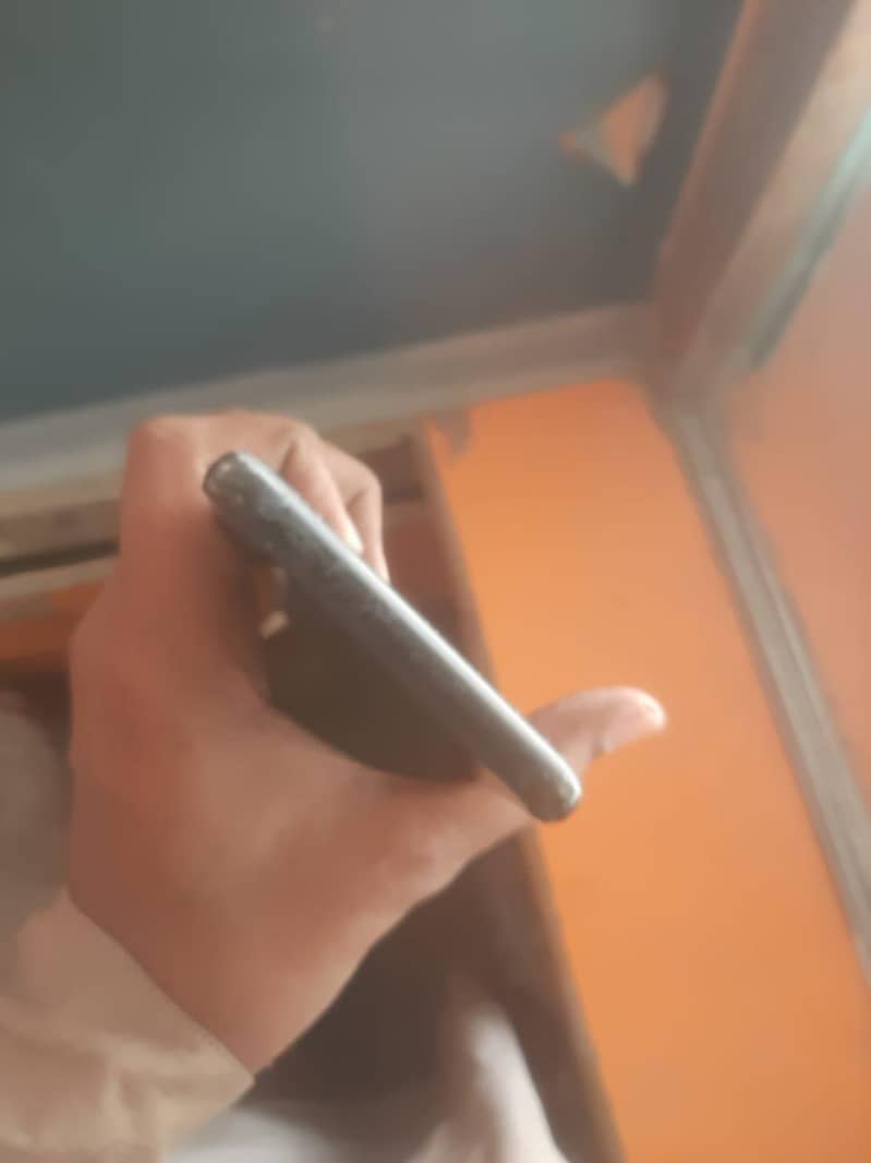 Google Pixel 6a 3