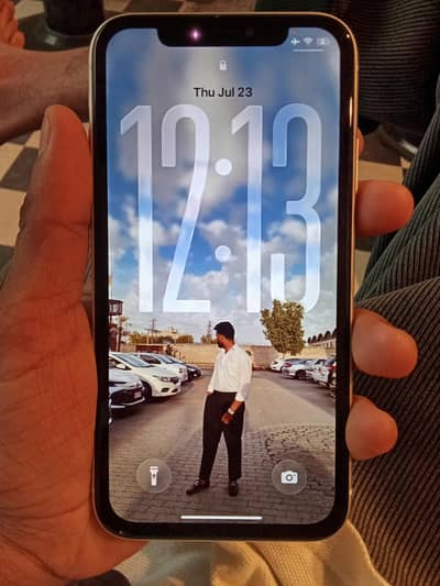 bypass iphone 11 64gb good condition