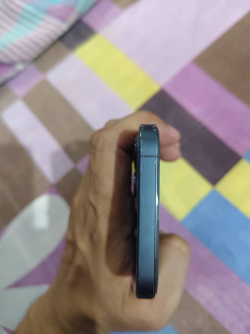 Apple iPhone 12 Pro Non PTA 256GB 5