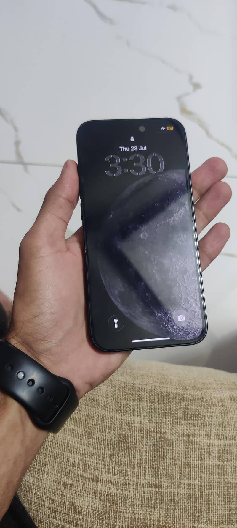 Apple iPhone 13 0