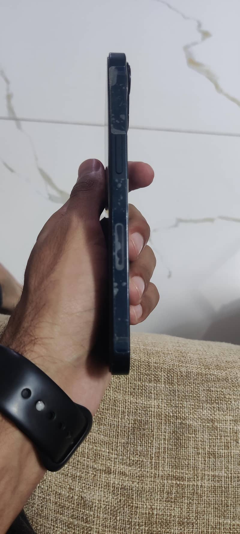 Apple iPhone 13 6