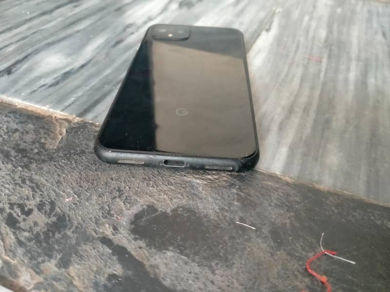 Google Pixel 4 8
