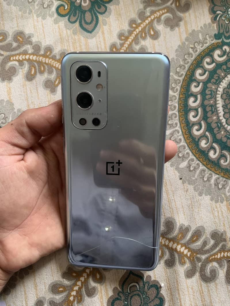 One Plus 9 Pro 4