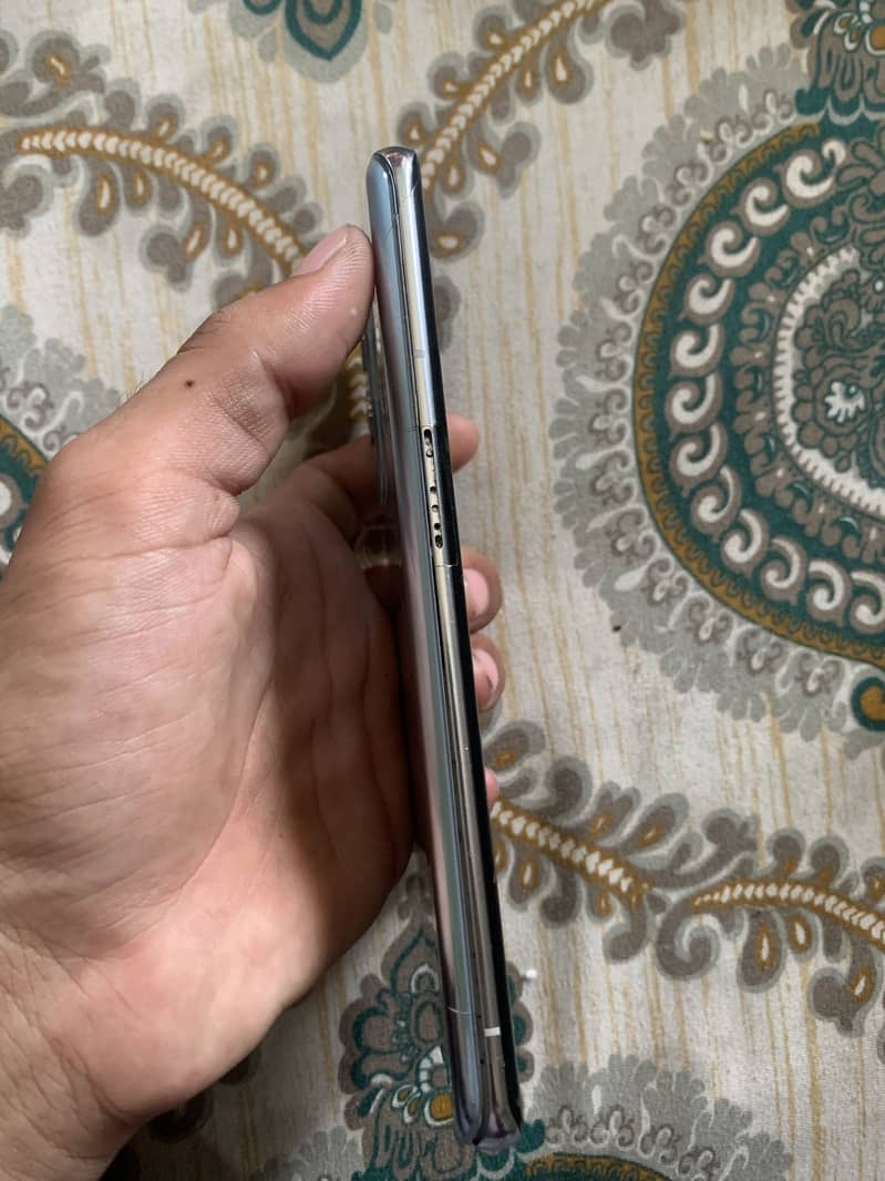 One Plus 9 Pro 5