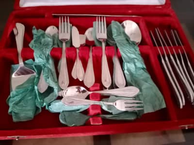 cutlery box
