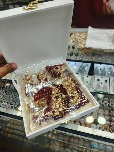 BARAT JEWELLERY NEW BOXED SET Bridal